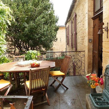 L Elegant Medieval Sarlat-la-Caneda Luaran gambar