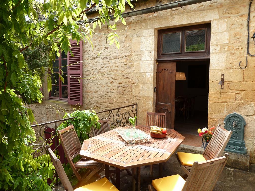 L Elegant Medieval Sarlat-la-Caneda Luaran gambar